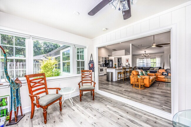 4726 NW 27 Pl in Gainesville, FL - Building Photo - Building Photo