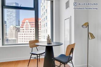 120 Kingston St in Boston, MA - Building Photo - Building Photo