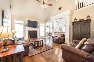258 Southfield Ct in Bonaire, GA - Building Photo - Building Photo