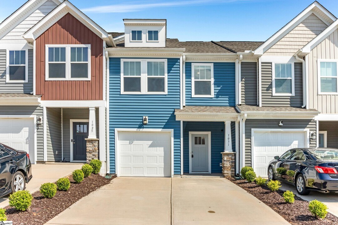 1031 Millison Pl in Moore, SC - Building Photo