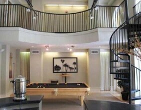 860 N Orange Ave, Unit 130 in Orlando, FL - Building Photo - Building Photo