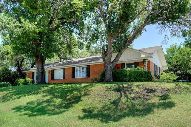 property at 4424 Granbury Rd