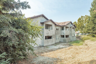 4916 Cambridge Pl in Sacramento, CA - Building Photo - Building Photo