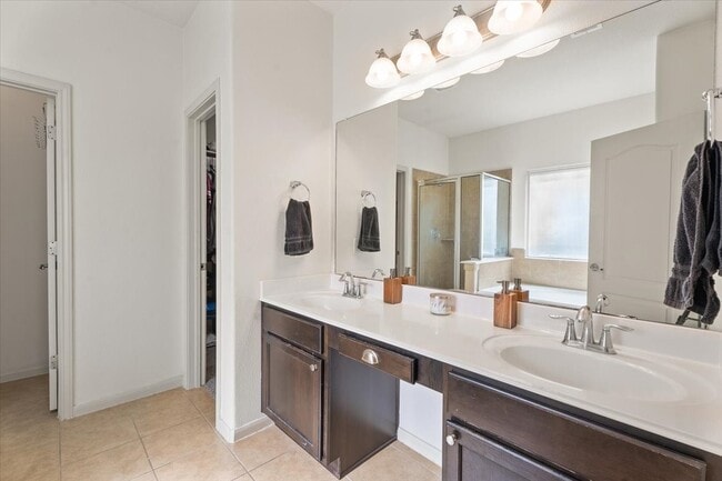 property at 285 Country Crossing Cir