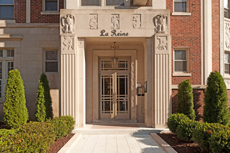 La Reine Apartments in Washington, DC - Foto de edificio - Building Photo