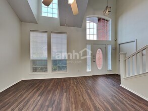 3222 Blue Jay Ln in Midlothian, TX - Building Photo - Building Photo
