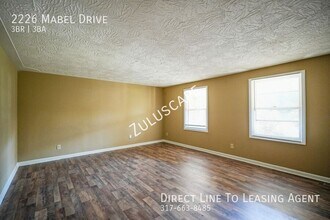 2226 Mabel Dr in Anderson, IN - Building Photo - Building Photo