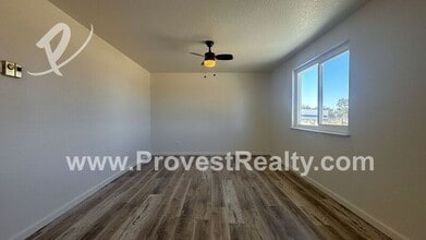 9178 5th Ave in Hesperia, CA - Building Photo - Building Photo