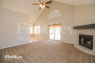 4222 E Holmes Cir in Mesa, AZ - Building Photo - Building Photo
