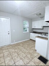 2227 Homestead Dr in Columbus, OH - Building Photo - Building Photo