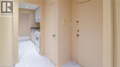 84 2nd St in Orangeville, ON - Building Photo - Building Photo