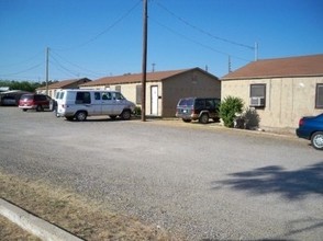 Trails End Apartments in Big Spring, TX - Foto de edificio - Building Photo