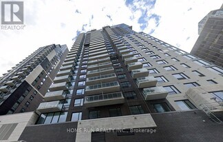 180 George St in Ottawa, ON - Building Photo