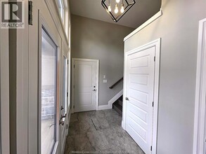 107 Reed St in Essex, ON - Building Photo - Building Photo