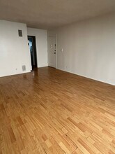 1538 N Detroit St in Los Angeles, CA - Building Photo - Building Photo