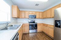 1630 Redfin Dr photo'