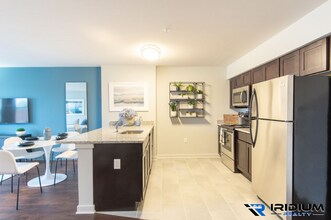 34 Central Ave-Unit -415 in West Orange, NJ - Building Photo - Building Photo
