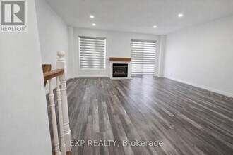 268 Blackhorne Dr in Kitchener, ON - Building Photo - Building Photo