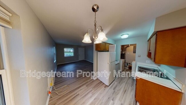 226 E Nottingham Rd in Dayton, OH - Building Photo - Building Photo