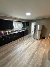 905 N Liberty St in New Castle, PA - Building Photo - Building Photo