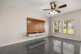 5454 Caramella Dr in Orlando, FL - Building Photo - Building Photo