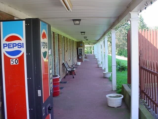 Almost Home Motel in Butler, PA - Building Photo - Building Photo