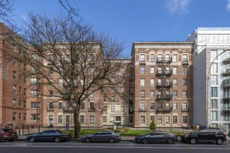 555 Ocean Ave in Brooklyn, NY - Building Photo - Building Photo