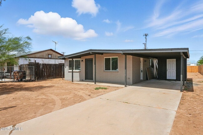 130 W Harding Ave in Coolidge, AZ - Building Photo - Building Photo