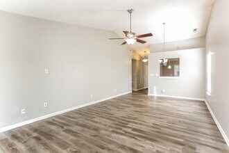 5832 Outer Bank Rd in Indianapolis, IN - Building Photo - Building Photo