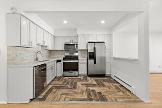 95A Ferry St in Jersey City, NJ - Building Photo - Building Photo