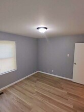 2575 Hawthorne Manor Dr in Florissant, MO - Building Photo - Building Photo