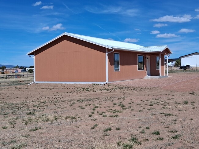 1 Sawyer Ln in Florence, CO - Building Photo - Building Photo