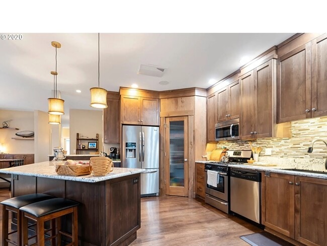 9646 Southwest Carmina Lane in Beaverton, OR - Building Photo - Building Photo