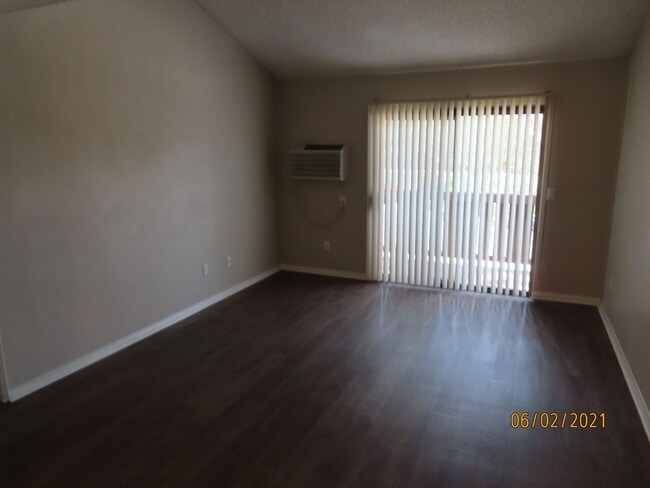 10272 Black Mountain Rd in San Diego, CA - Building Photo - Building Photo