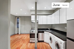 20 Avenue A Ave in New York, NY - Building Photo