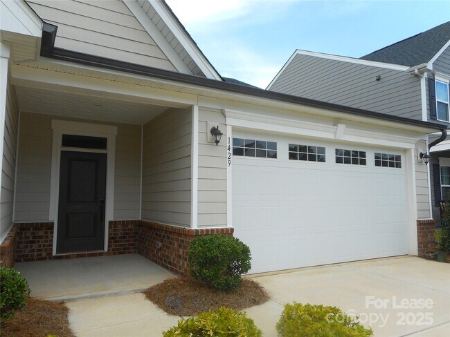 1429 Augustus Beamon Dr in Indian Trail, NC - Building Photo - Building Photo