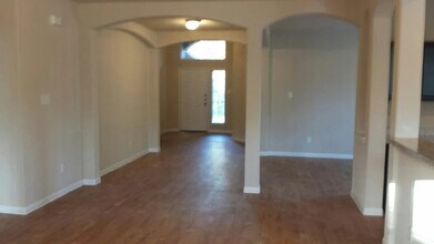 12938 Walden Rd in Montgomery, TX - Building Photo - Building Photo