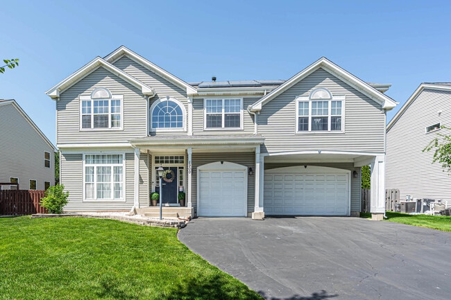 property at 1900 Broadsmore Dr