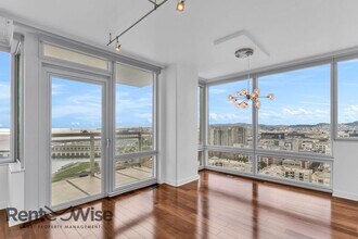 501 Beale St in San Francisco, CA - Building Photo - Building Photo