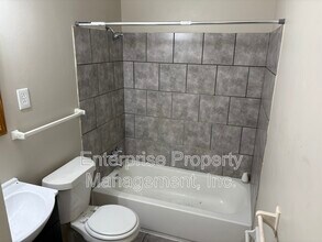 3437 Ridgemont Ave in Memphis, TN - Building Photo - Building Photo