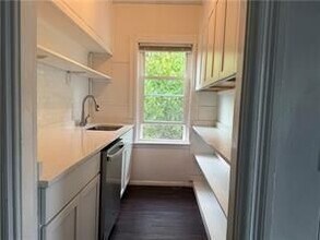 50 E Transit St in Providence, RI - Building Photo - Building Photo