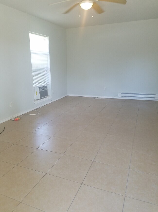 4306 Avenue L in Galveston, TX - Building Photo - Building Photo