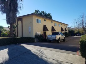 10014 River St in Lakeside, CA - Building Photo
