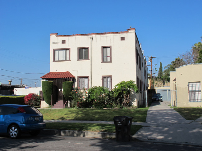 3027 W West View St in Los Angeles, CA - Building Photo - Building Photo