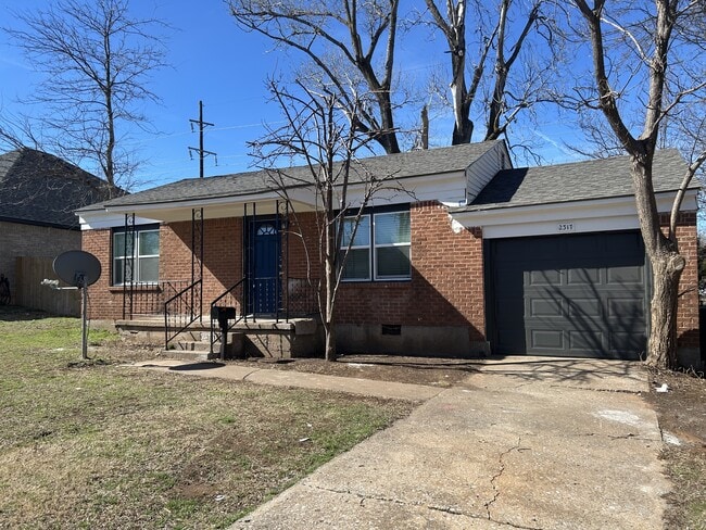 property at 2317 Doris Ave