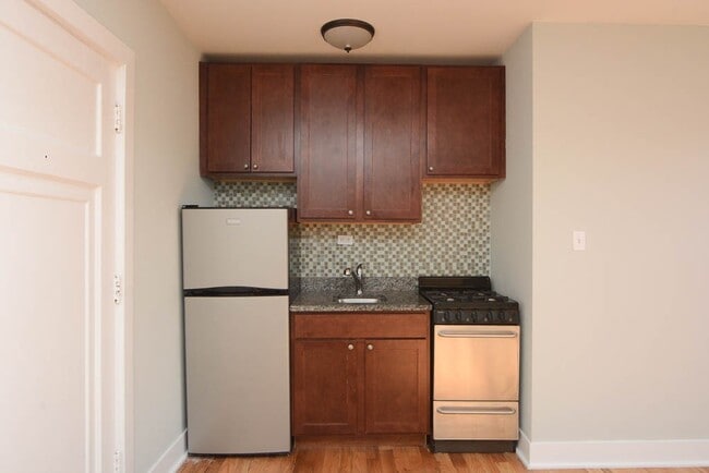 4349 N Damen, Unit 604 in Chicago, IL - Building Photo - Building Photo