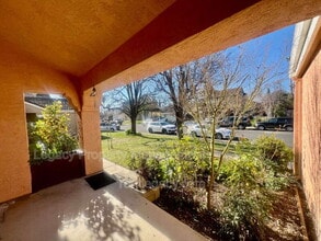 413 Donaldson Ct in Suisun City, CA - Building Photo - Building Photo