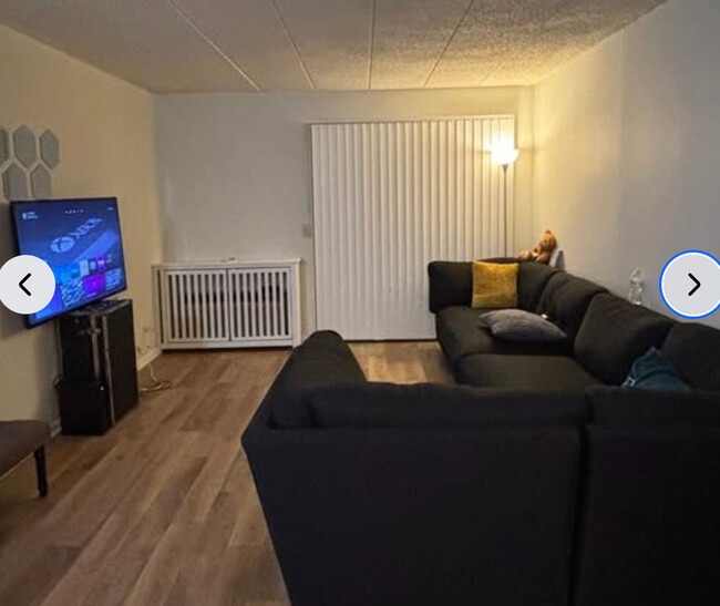 806 Foxworth Blvd in Lombard, IL - Building Photo - Building Photo