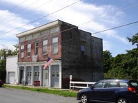 199 Lower Main St in Schaghticoke, NY - Foto de edificio - Building Photo