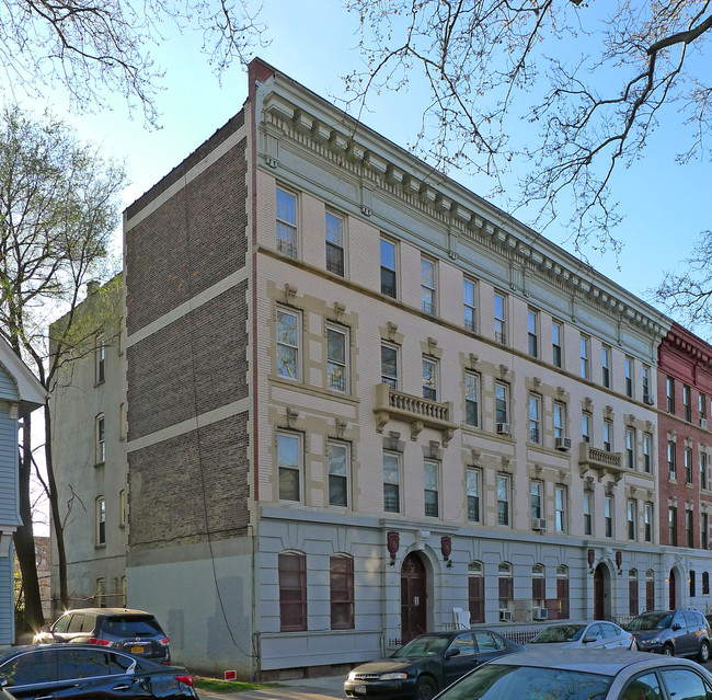 349 Marlborough Rd in Brooklyn, NY - Foto de edificio - Building Photo